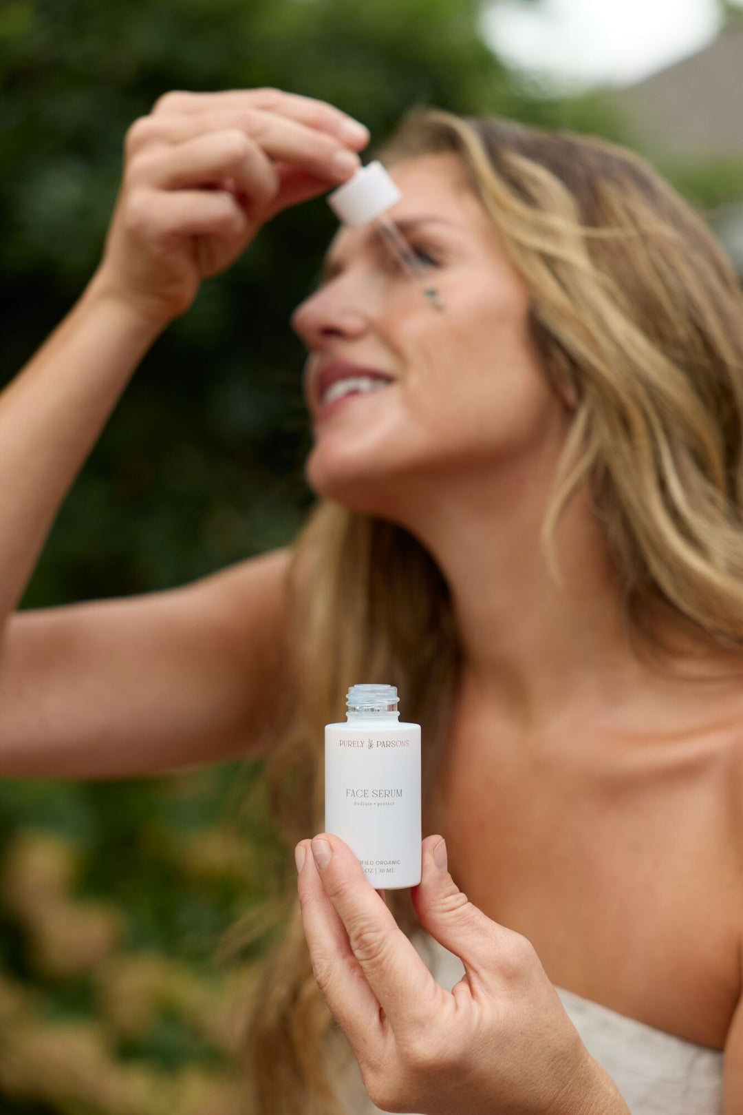 Face Serum: Hydrate + Protect